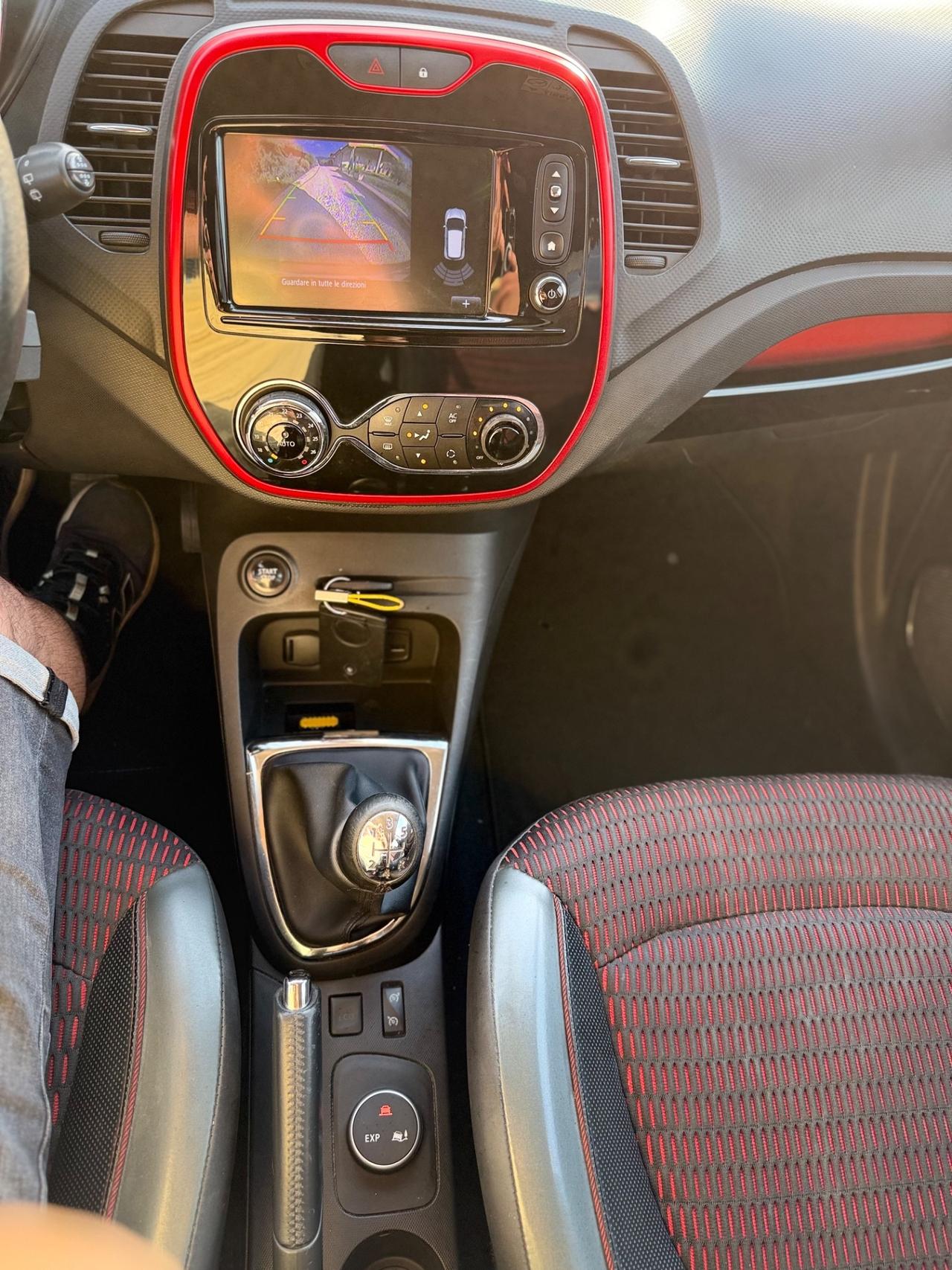 Renault Captur 1.5 dCi 8V 90 CV EDC Project Runway