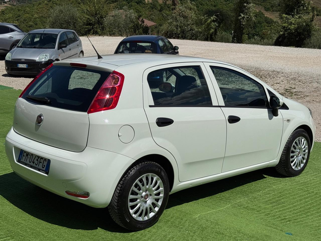 Fiat Punto 1.3 MJT II S&S 95 CV 5 porte Street