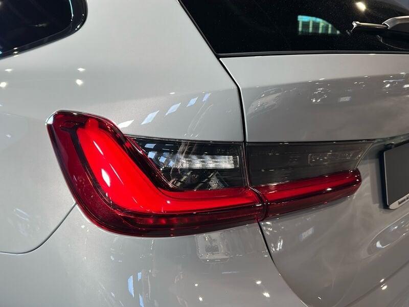 BMW Serie 3 320d 48V xDrive Touring Msport