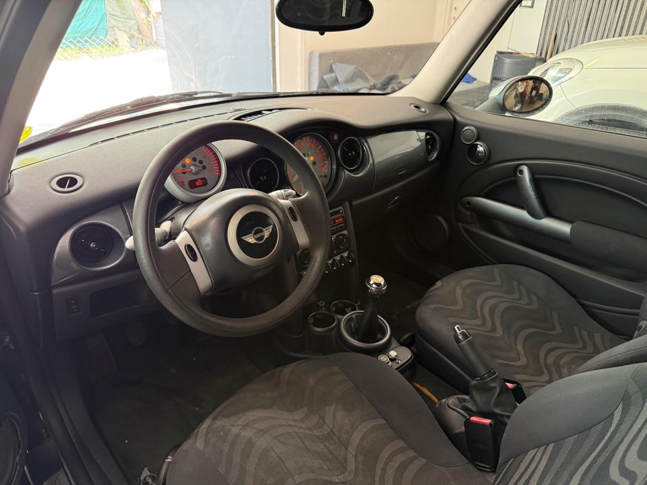 Mini 1.4 tdi One NEOPATENTATI