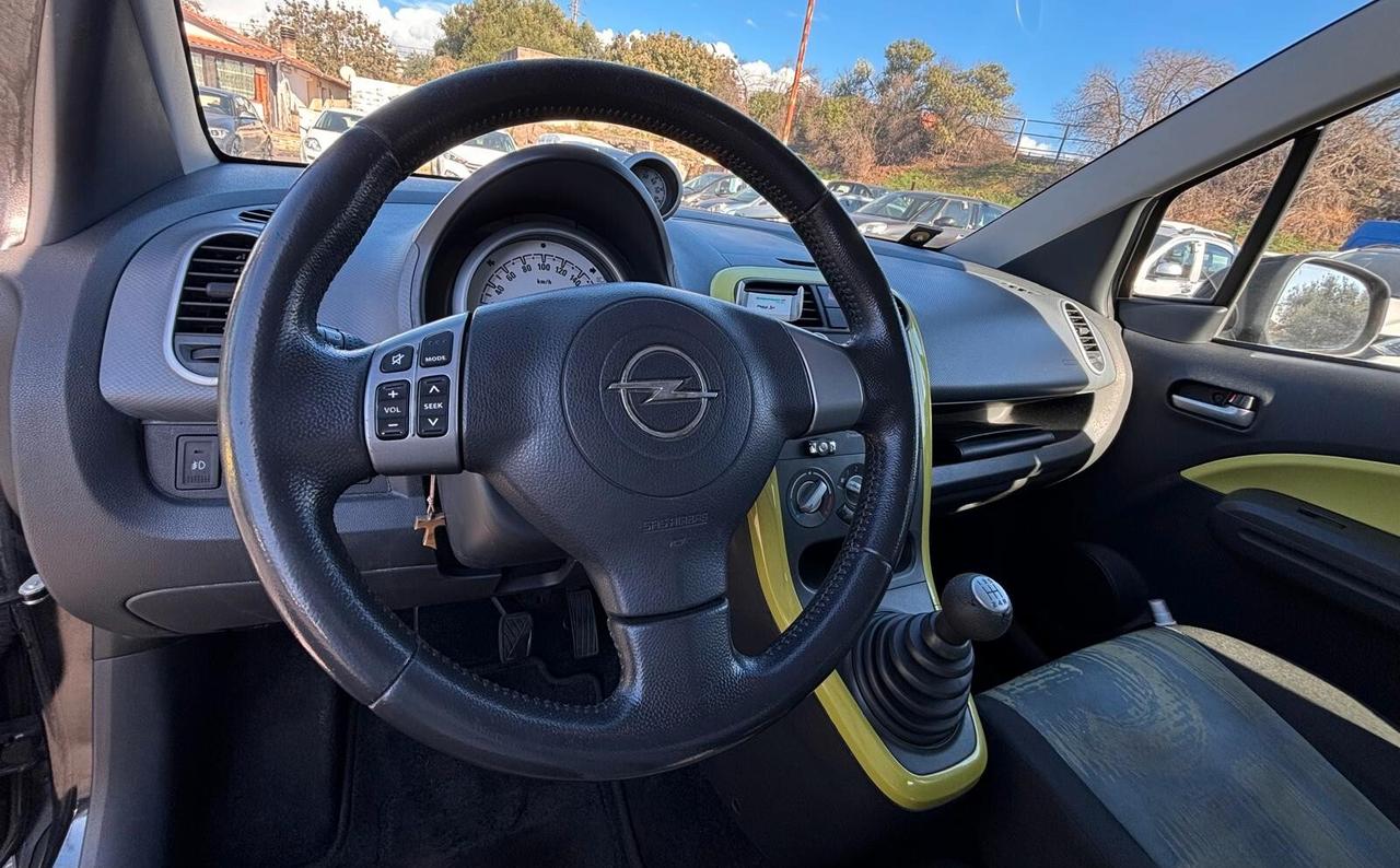 Opel Agila 1.2 16V 94CV Enjoy