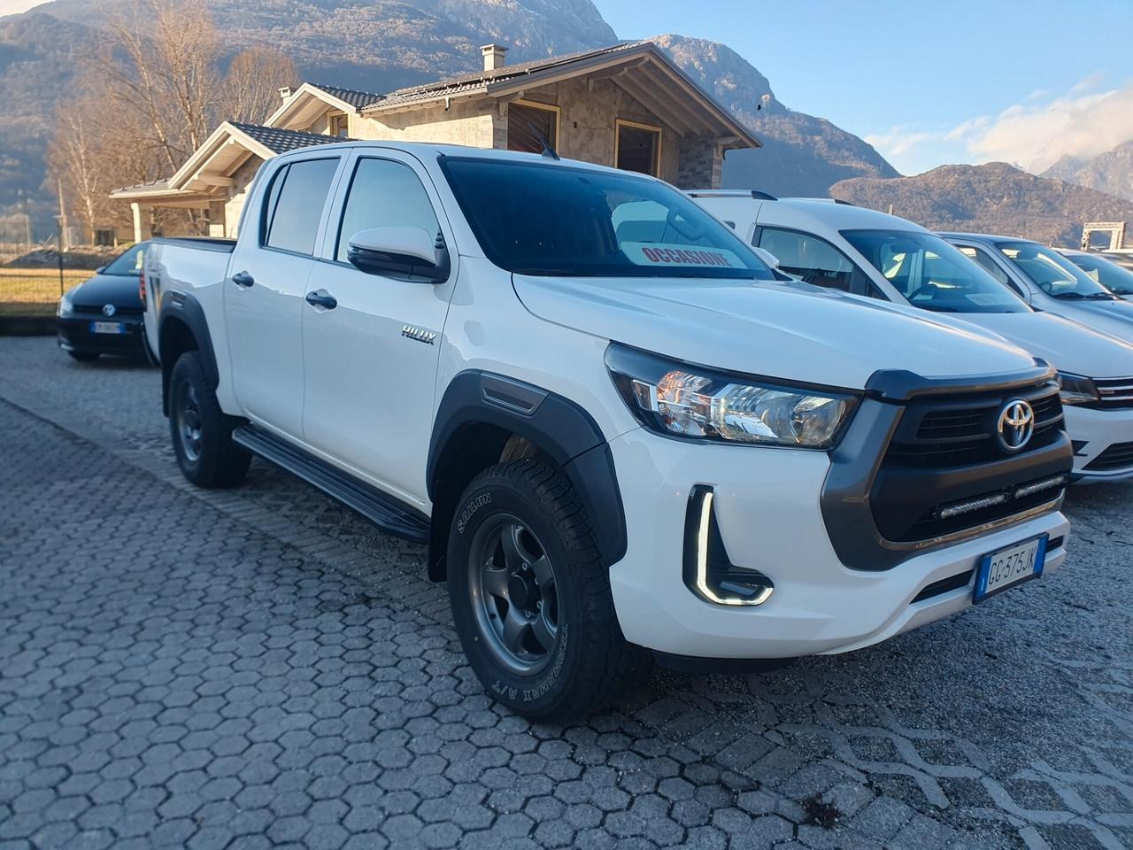 Toyota Hilux 2.4 D-4D 4WD 4 porte Double Cab Lounge