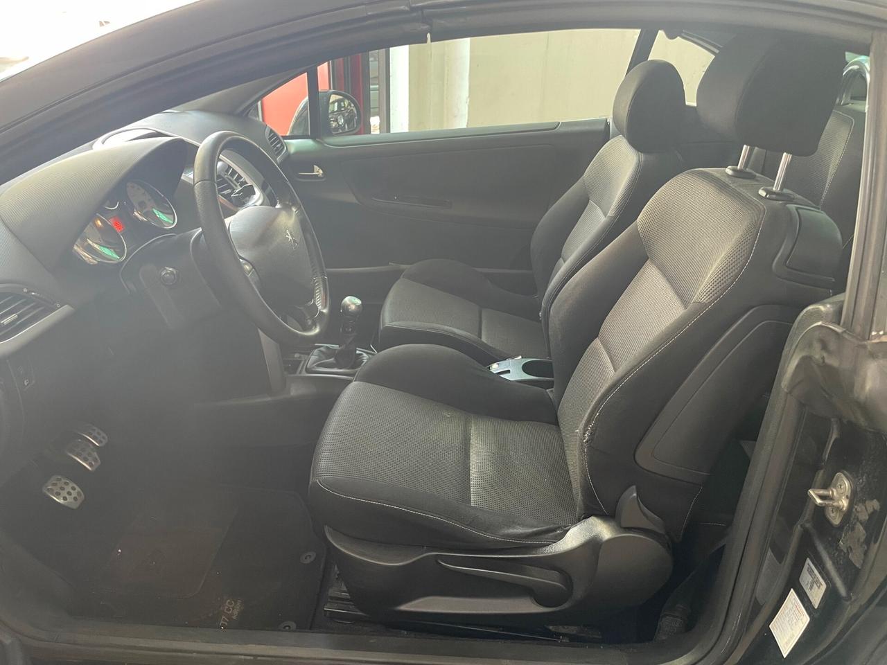 Peugeot 207 1.6 HDi 110CV CC Féline UNICO PROPRIETARIO!!!