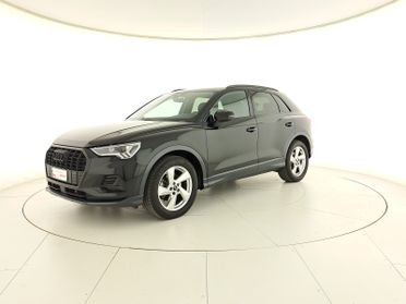 Audi Q3 35 2.0 tdi business advanced s-tronic