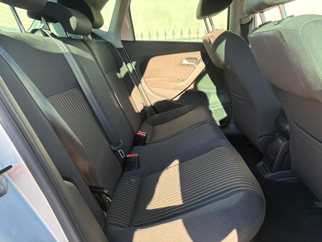 Volkswagen Polo 1.6 TDI 90CV DPF DSG 5 porte Highline