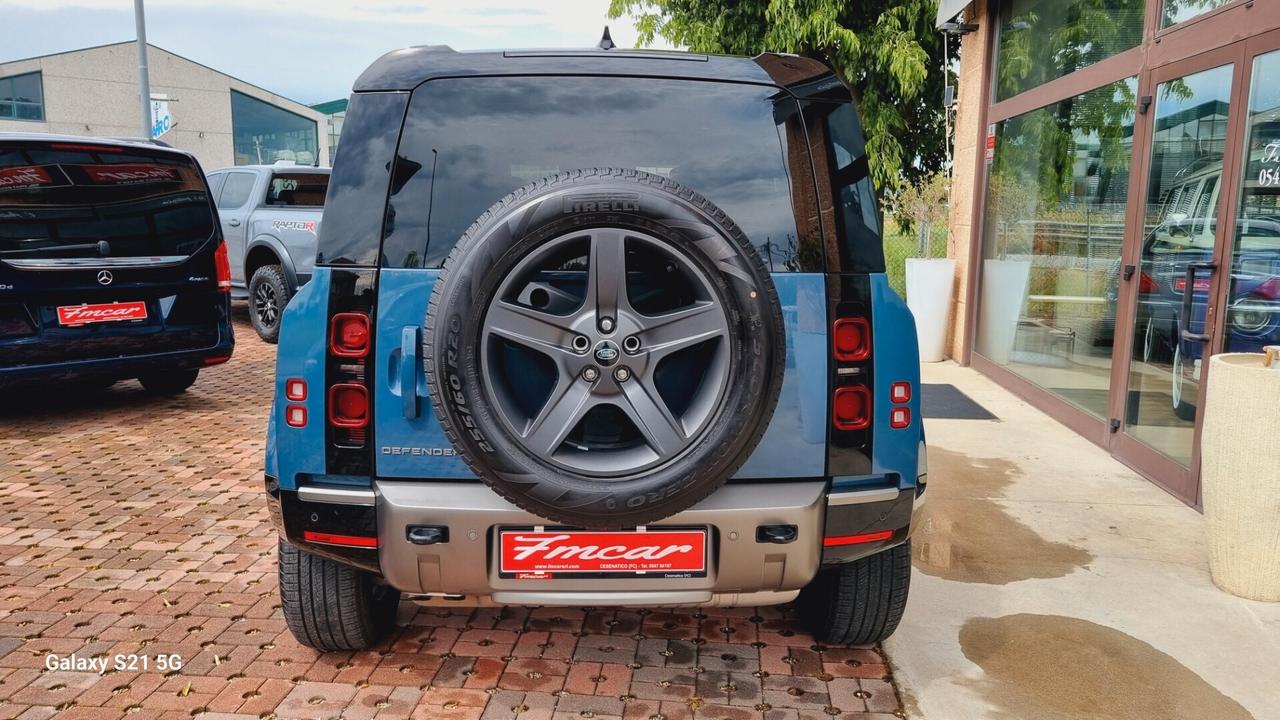 Land Rover Defender 110 3.0D I6 200 CV AWD Auto X-Dynamic SE