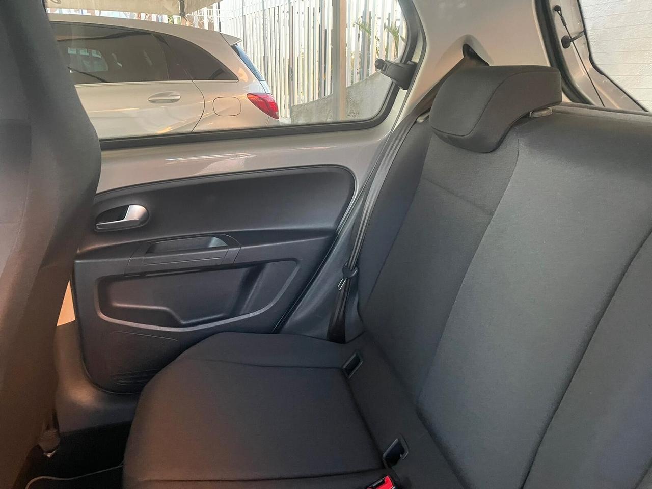 Volkswagen up! e-up! 82 CV