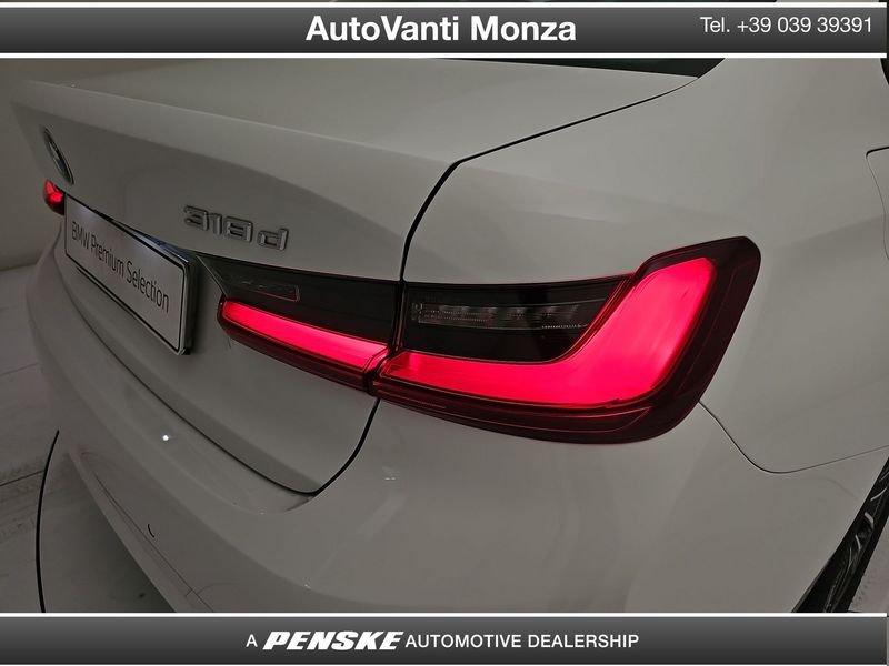 BMW Serie 3 318d 48V Business Advantage auto