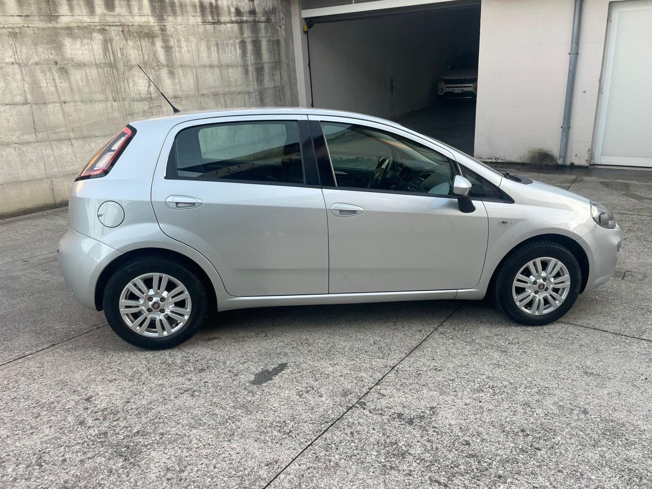 Fiat Punto 1.3 MJT II S&S 85 CV ECO Lounge 161.000 km