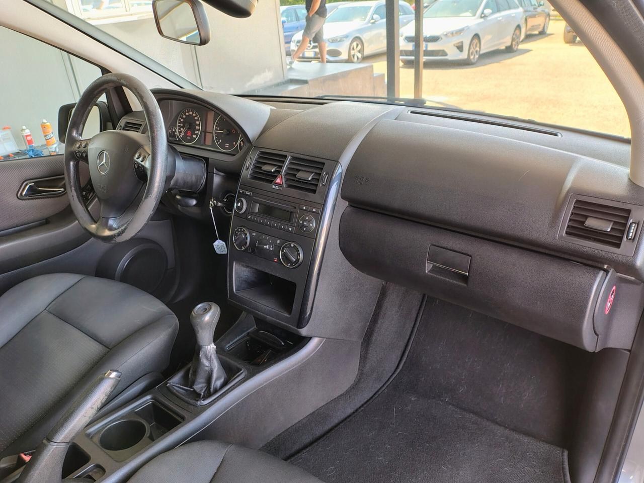 Mercedes-benz A 160 CDI BlueEFFICIENCY Avantgarde