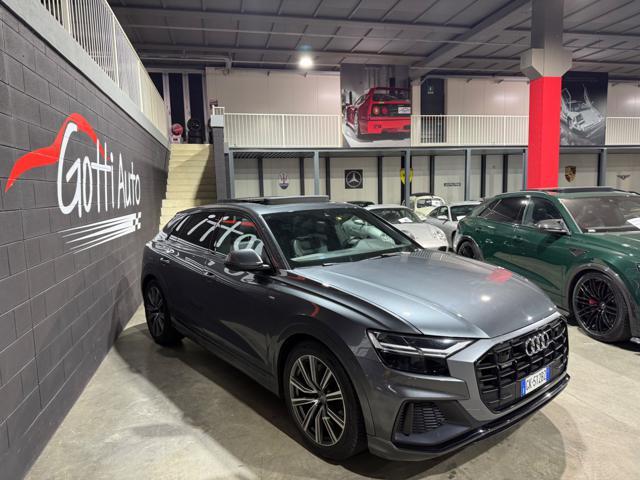 AUDI Q8 50 TDI 286 CV S LINE TETTO HYBRID