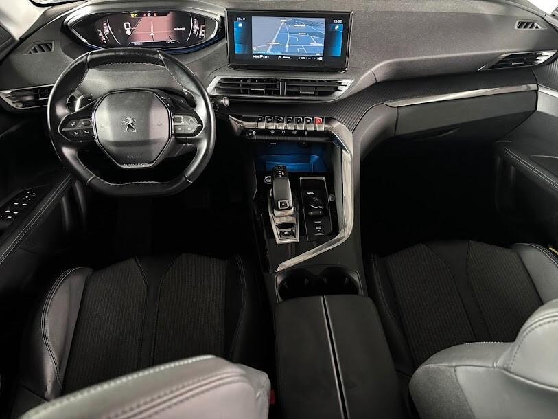 Peugeot 3008 BlueHDi 130 EAT8 Allure 78.000km