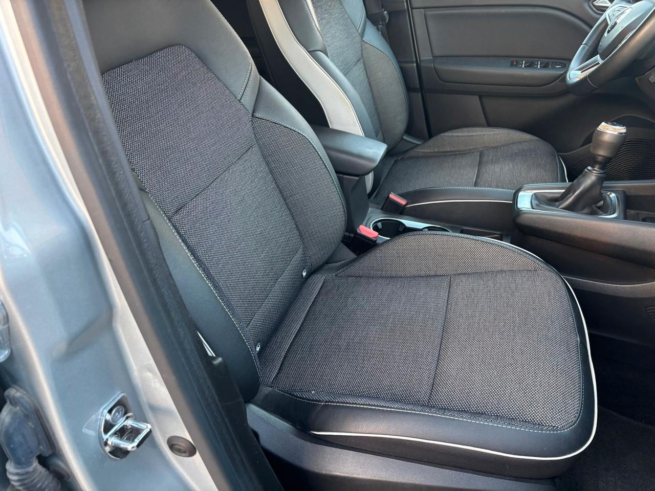 Renault Captur TCe 100 CV GPL Intens