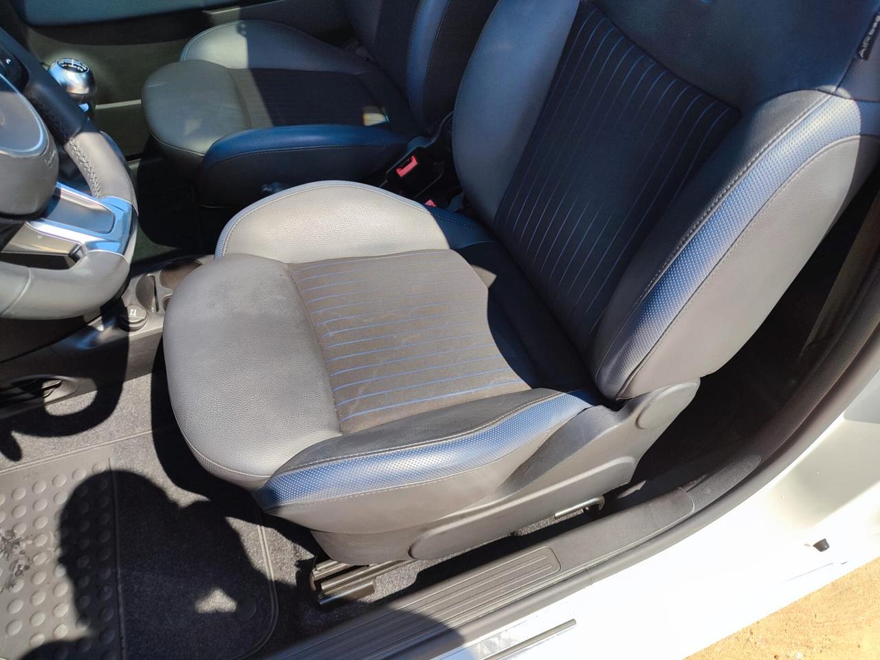Fiat 500 1.0 Hybrid Rockstar