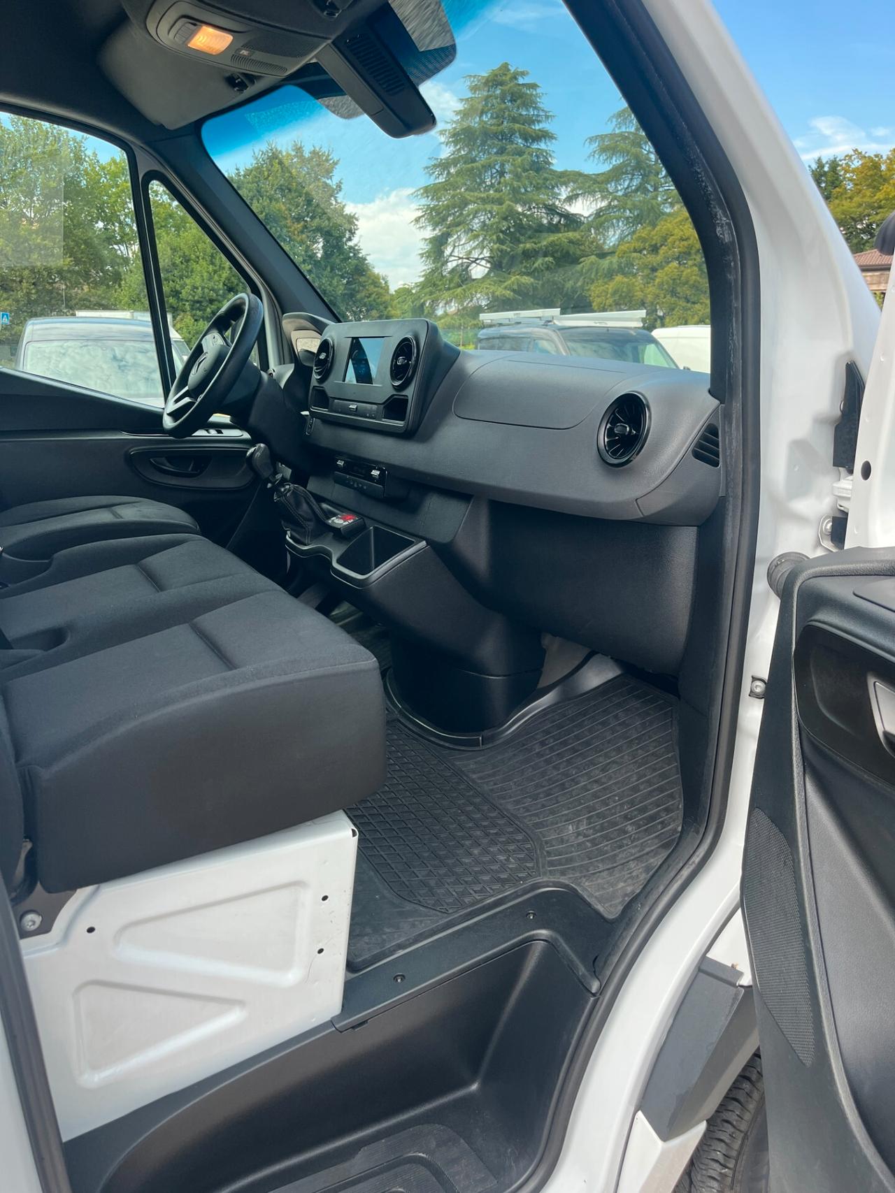 MERCEDES FRIGO CARRIER XARIOS