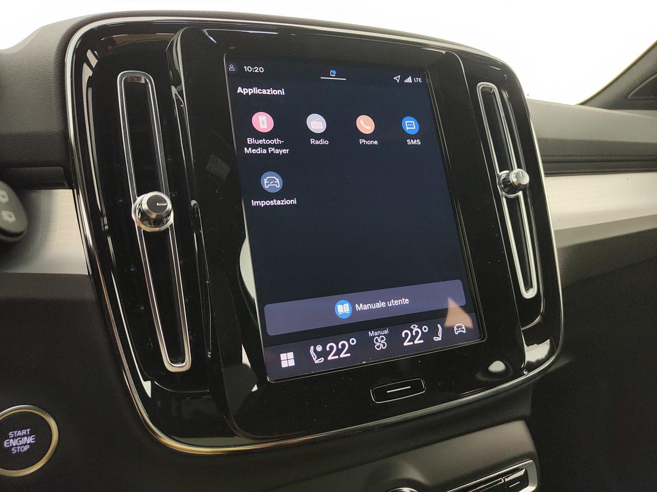 VOLVO XC40 2.0 b3 Plus Black Edition auto