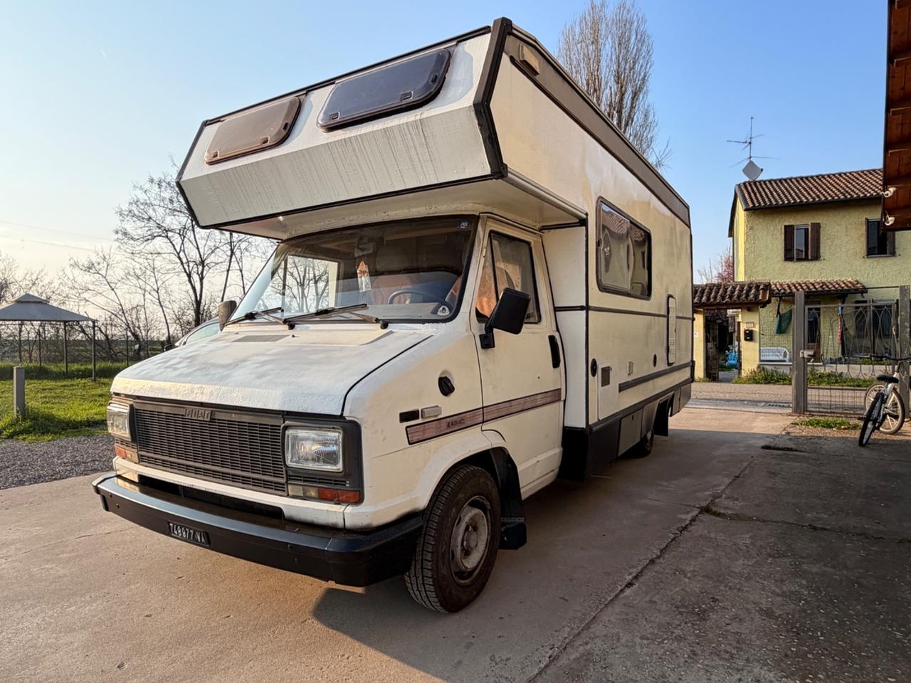 Fiat DUCATO LAIKA 2.0 BENZINA CAMPER MANSARDATO Vendo 280 NT25 allestimento Laika,