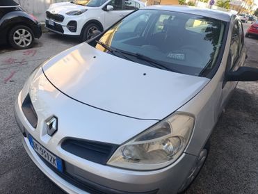 Renault Clio Storia 1.2 5 porte