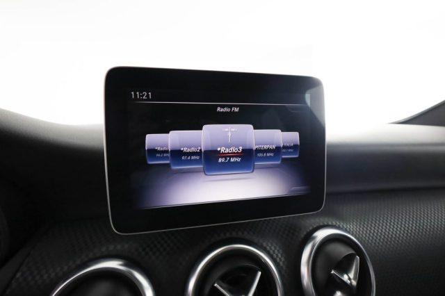 MERCEDES-BENZ A 180 A 180 Sport