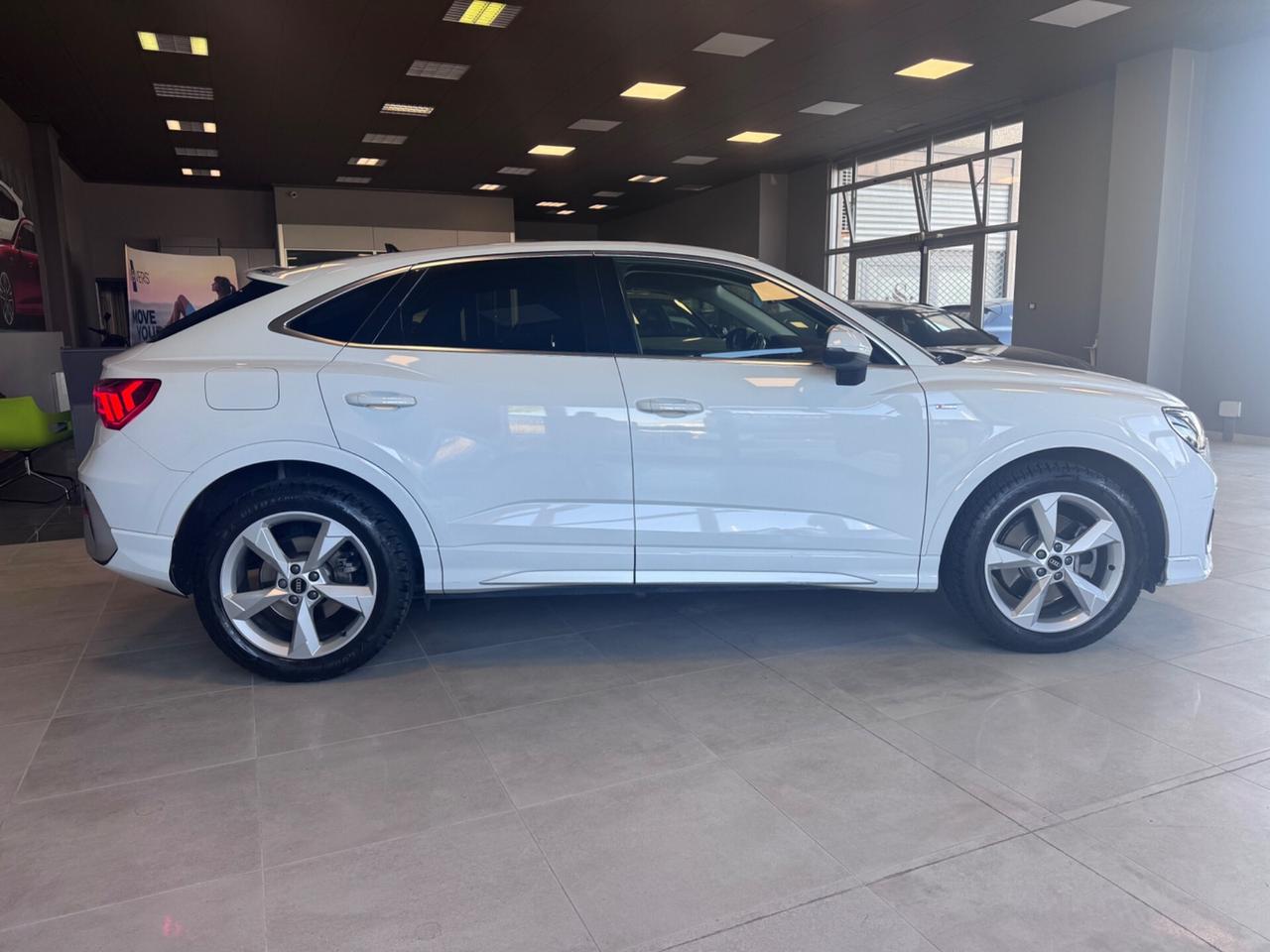 AUDI Q3 SBACK 2.0 TDI SLINE EDITION QUATTRO