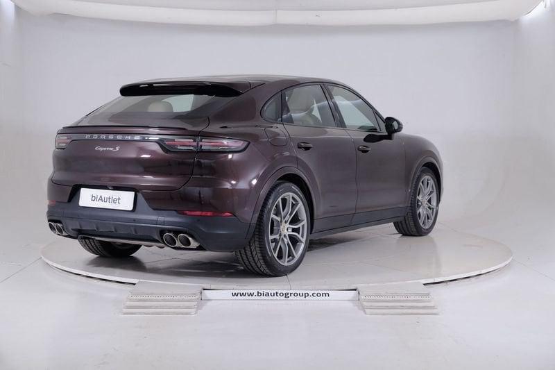 Porsche Cayenne Coupè Cayenne Coupe 2019 Cayenne Coupe 2.9 S 5p.ti tiptronic