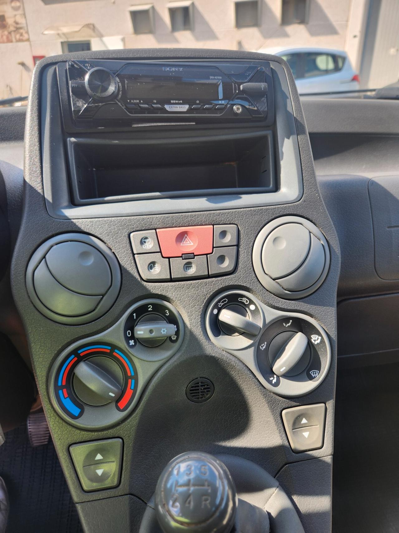 Fiat Panda 1.2 Cross Natural Power