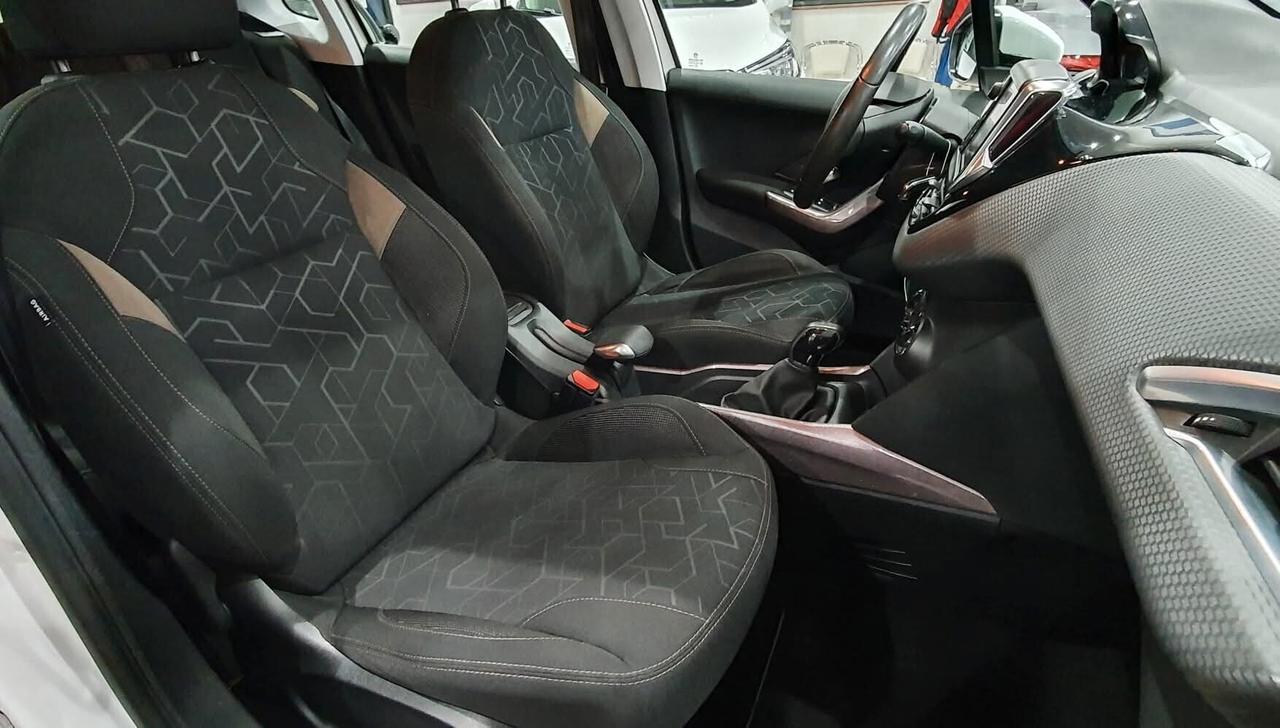 Peugeot 2008 BlueHDi 100 S&S