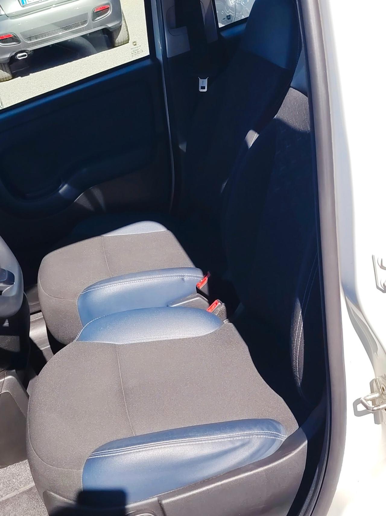Fiat Panda 2022 - 1.0 FireFly S&S Hybrid City Cross Lb automobili