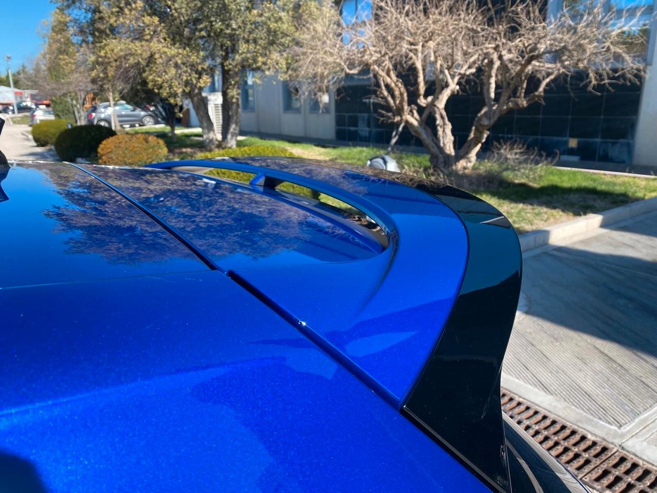 Volkswagen Golf GTI 2.0 TSI DSG 4Motion R