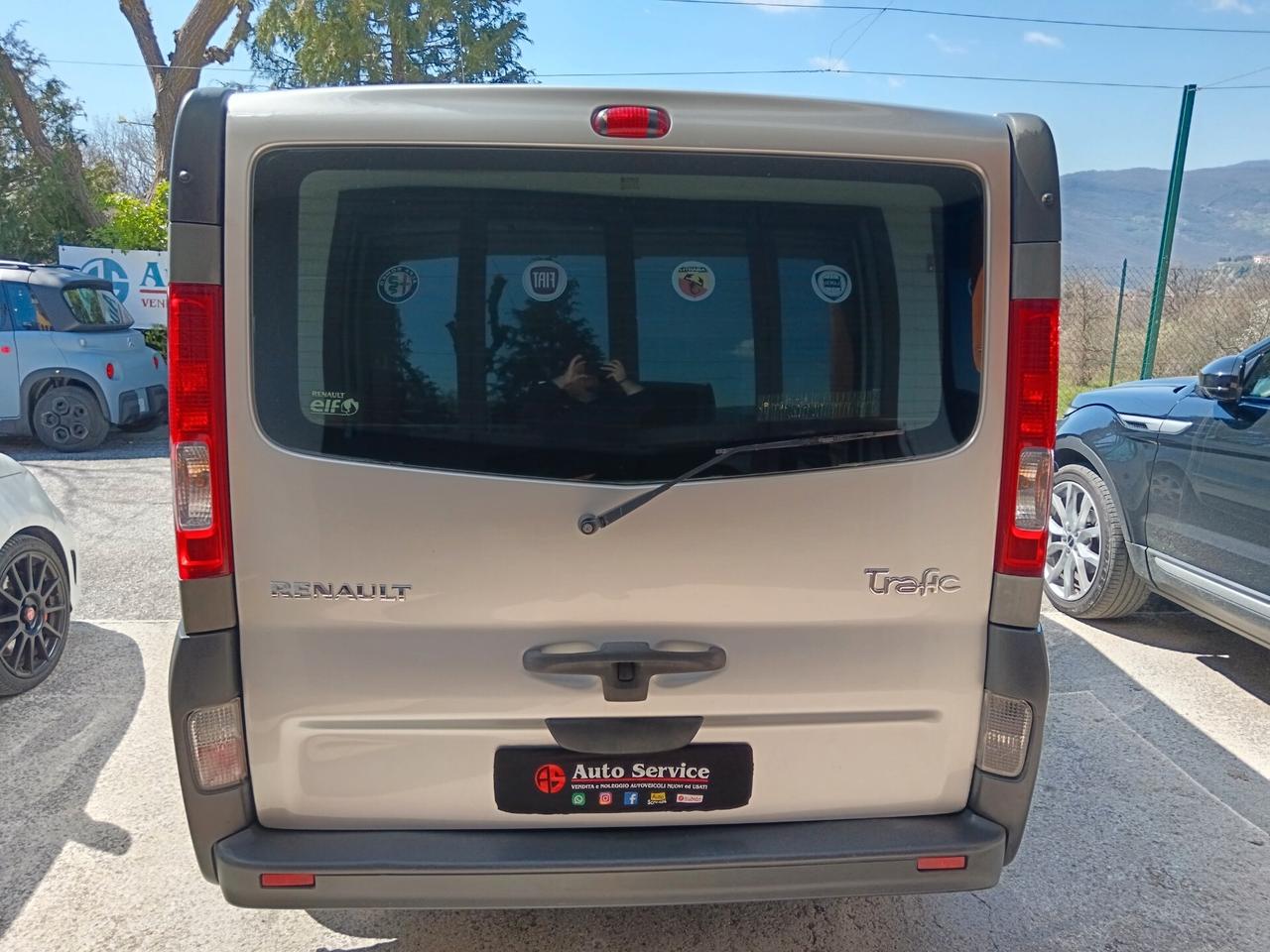 Renault Trafic 2.0 DCI 115CV AUTOCARRO 6 POSTI