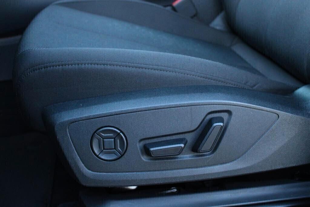 AUDI Q3 2.0 TDI Aut. *4 Telecamere *Matrix