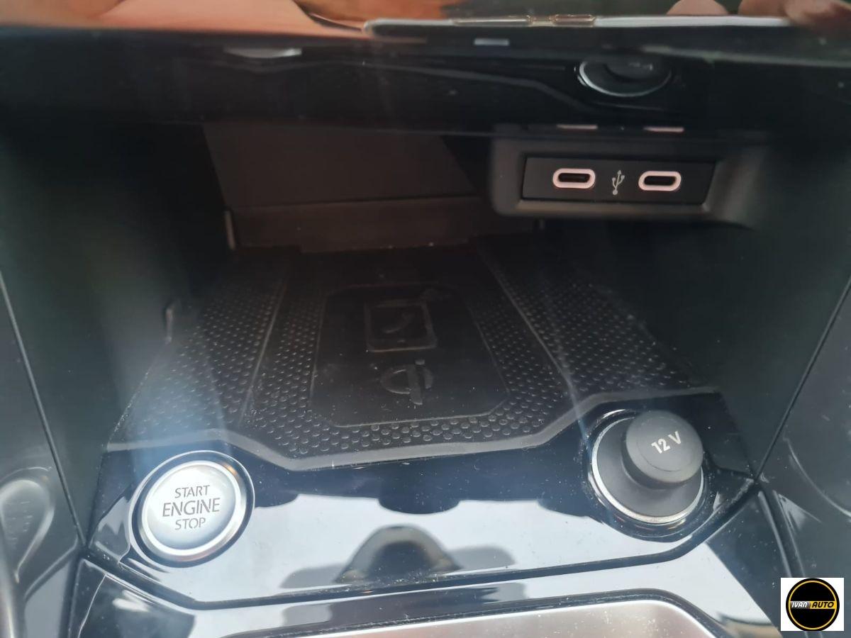 VOLKSWAGEN T-Roc 2.0 TDI SCR Sport
