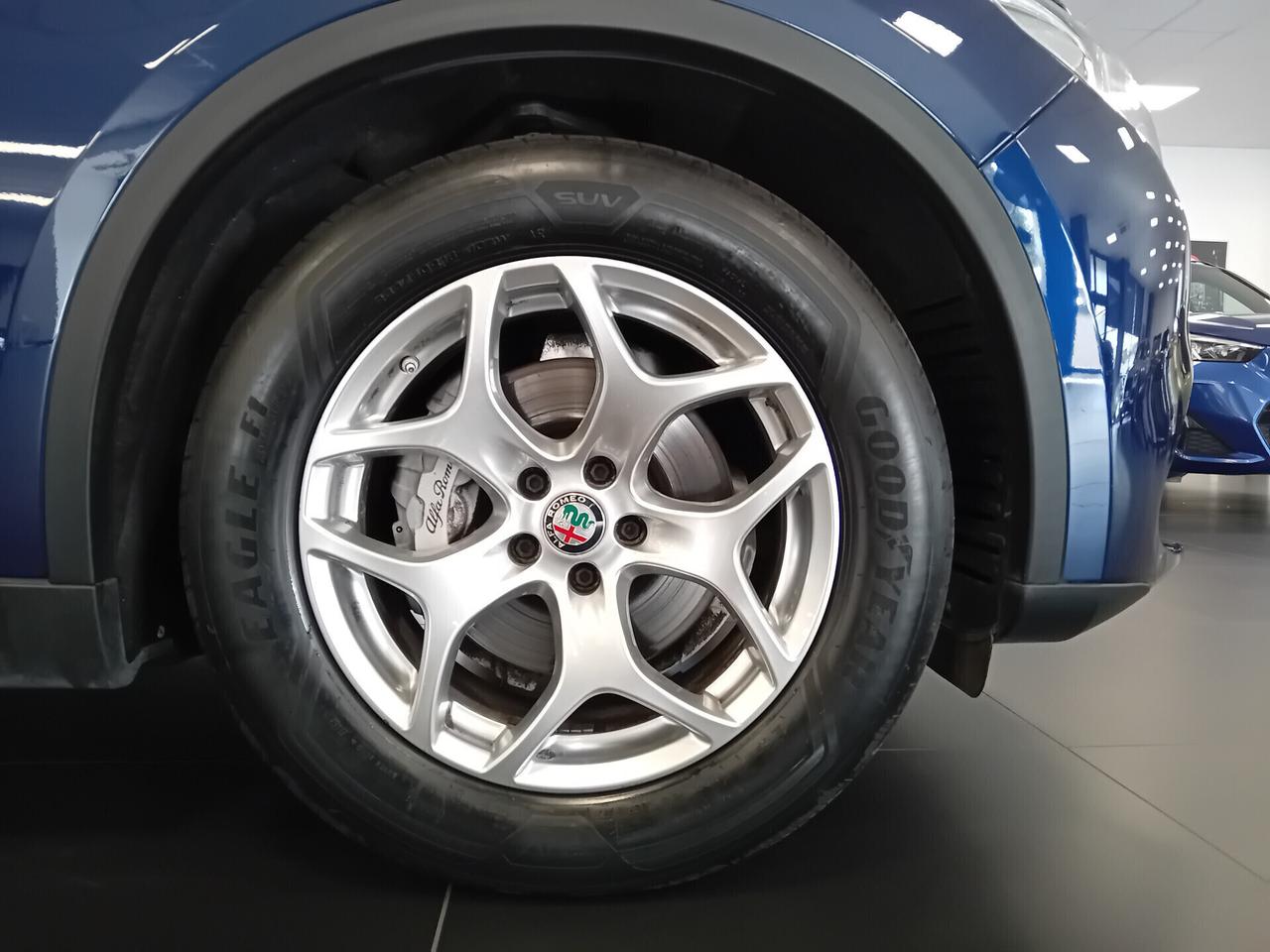 Alfa Romeo Stelvio 2.2 Turbodiesel 190 CV AT8 RWD Business