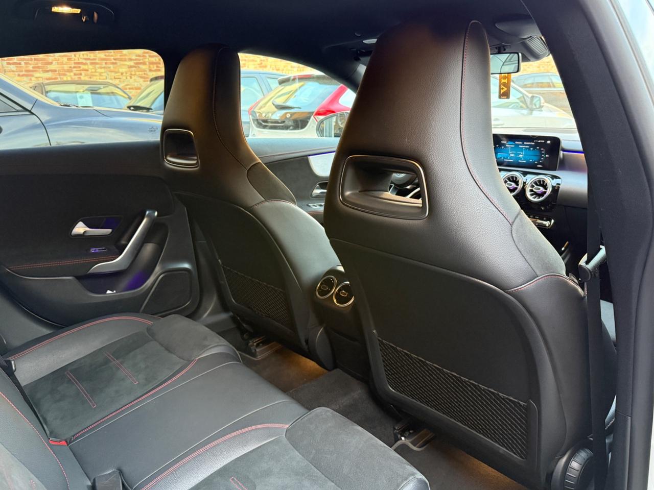 Mercedes-benz CLA 200d 4Matic AMG Shooting Brake