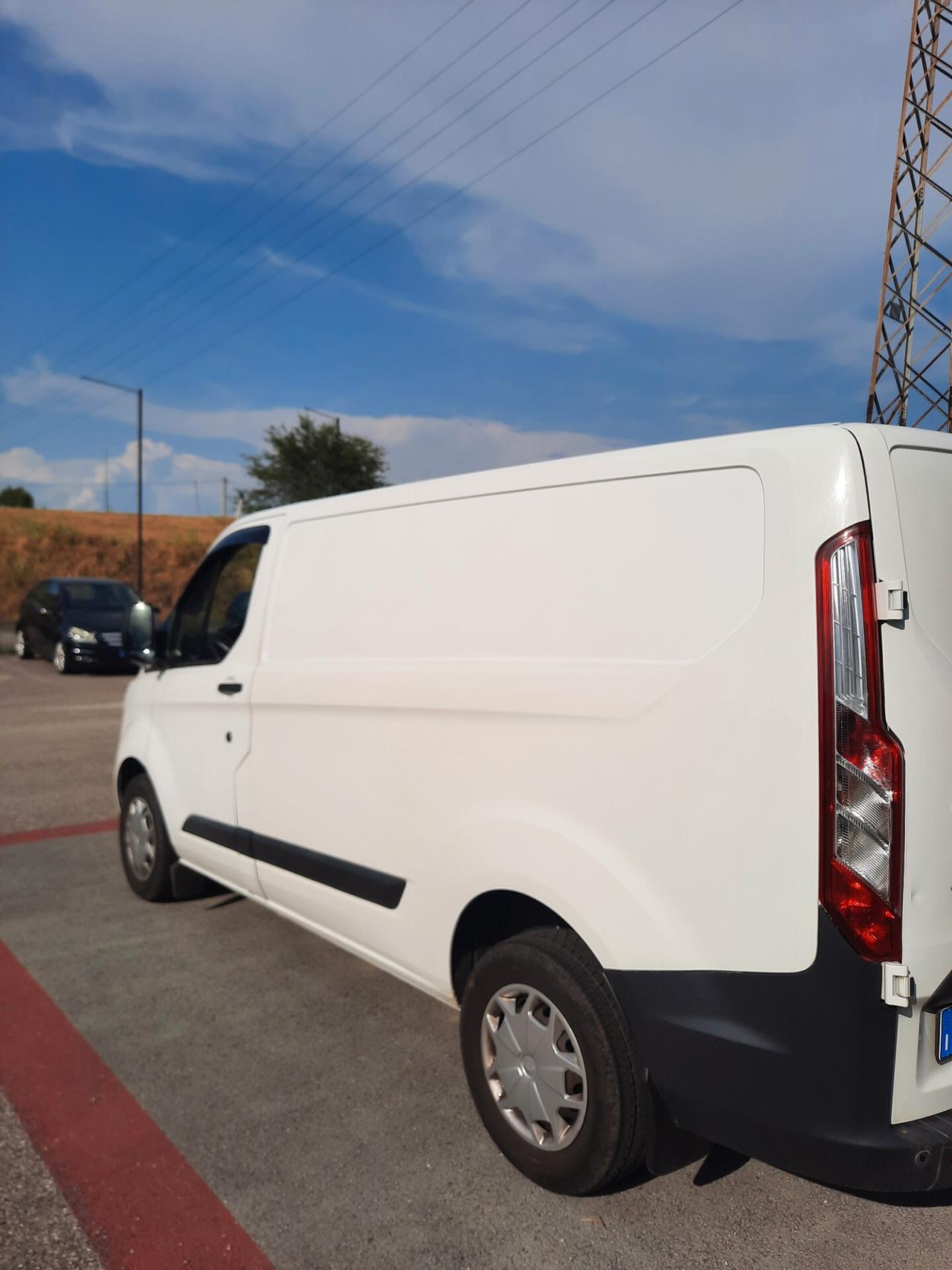 Ford Transit Custom 270 2.0 TDCi 130 PC Furgone Trend