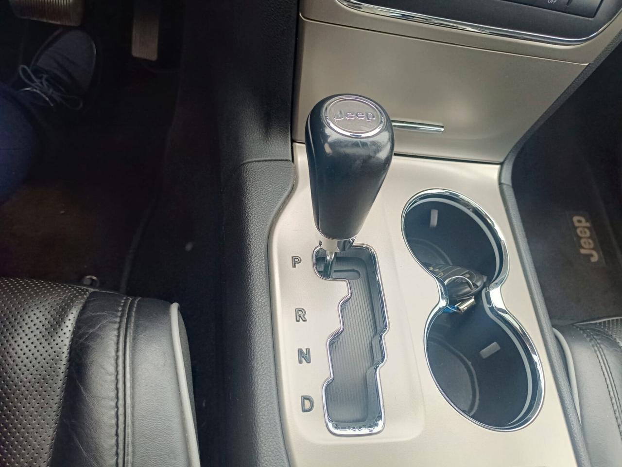 Jeep Grand Cherokee 3.0 CRD 241 CV Overland (turbodiesel)