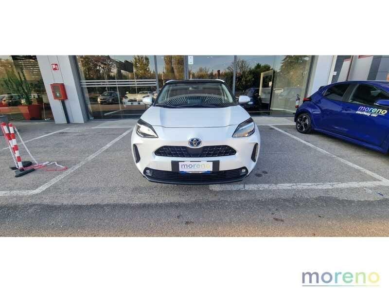 Toyota Yaris Cross 1.5h Lounge awd-i 116cv e-cvt