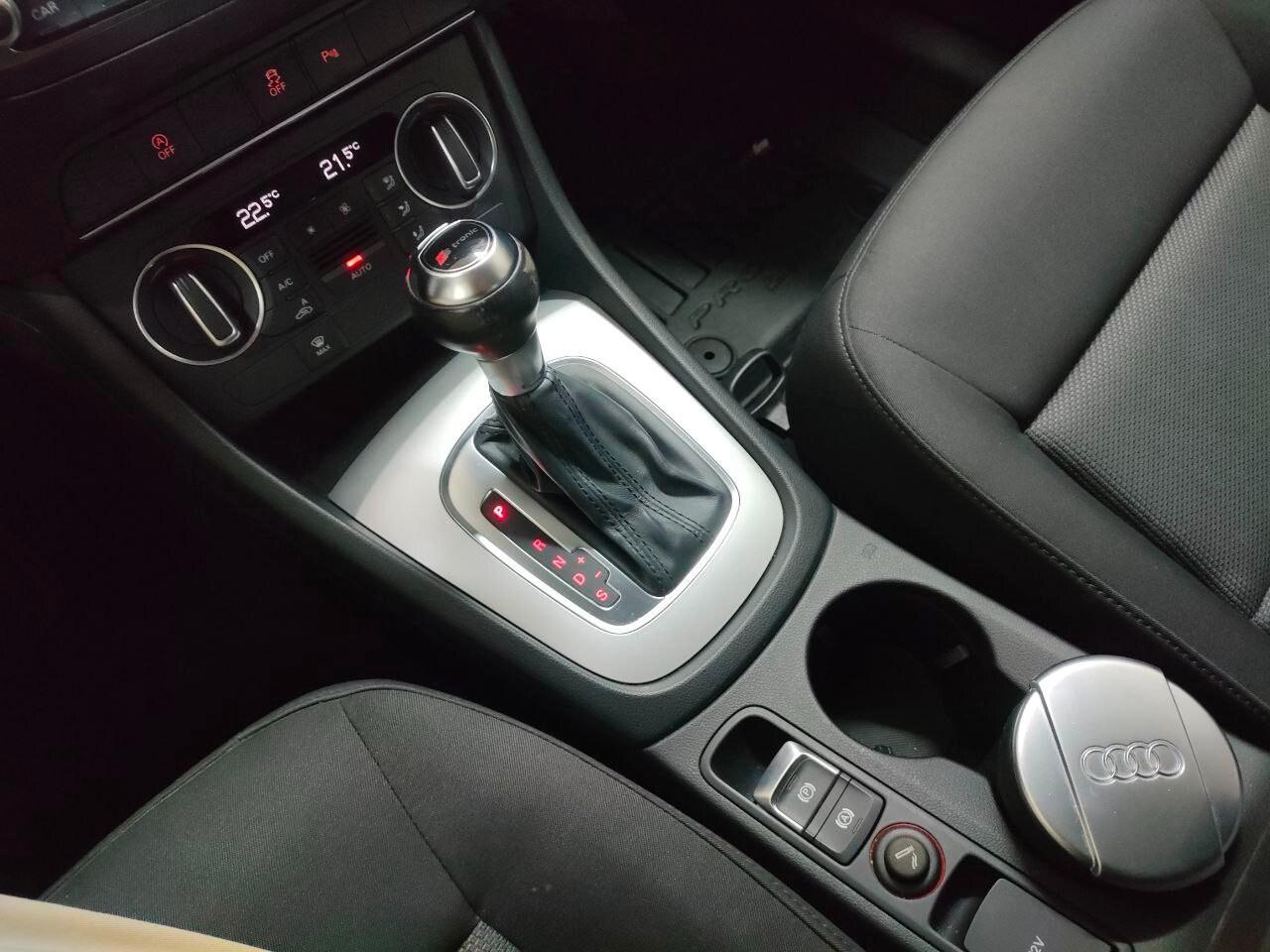 AUDI Q3 Q3 2.0 TDI 120 CV S tronic Business