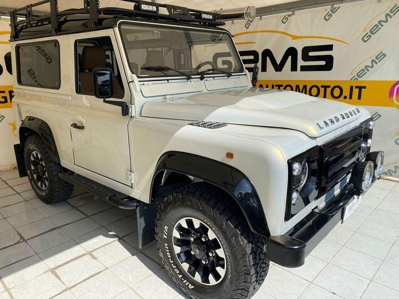 Land Rover Defender 90 2.0