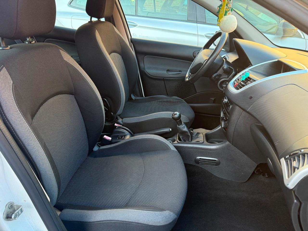 Peugeot 206 Plus 1.1 60CV 5p. Energie