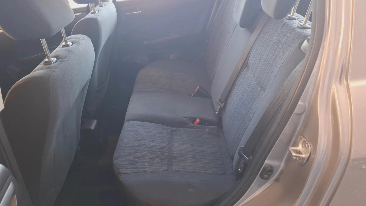 Suzuki Swift 1.2 VVT 5 porte B-Easy