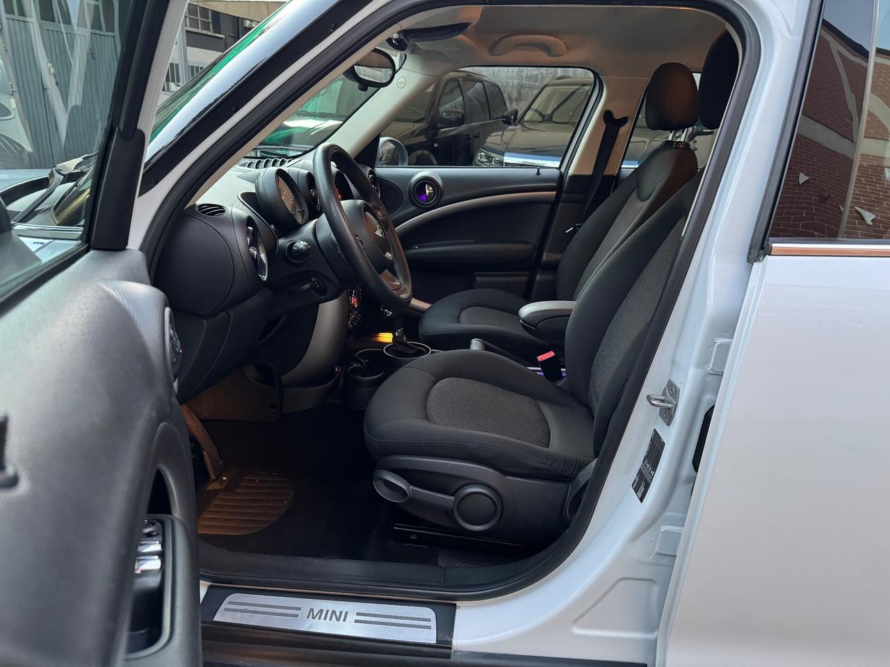 Mini Cooper D Countryman 2.0 Business Automatica