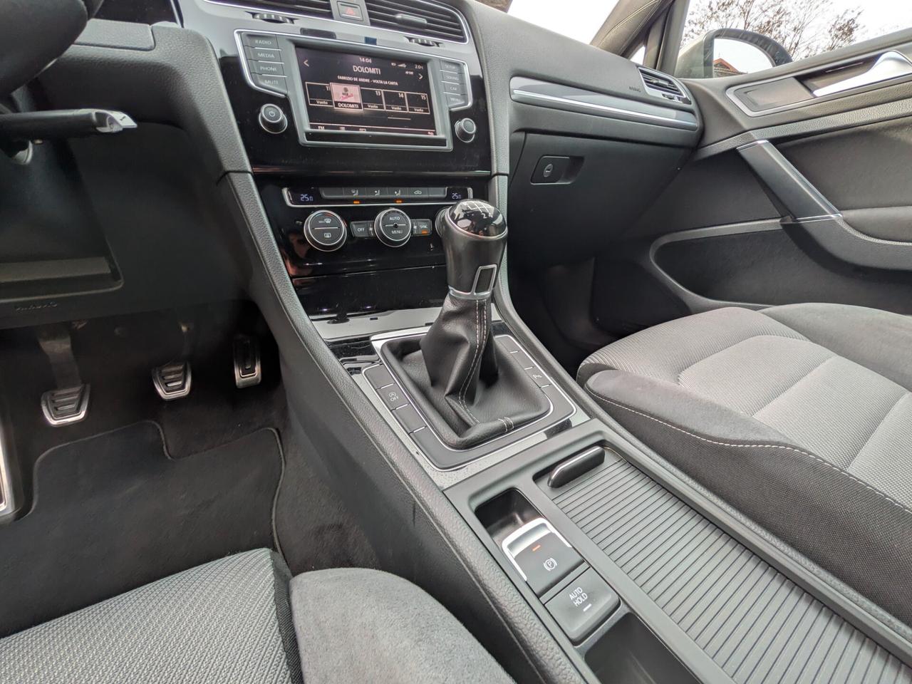 VW GOLF VII 1.6 TDI 110CV R-LINE