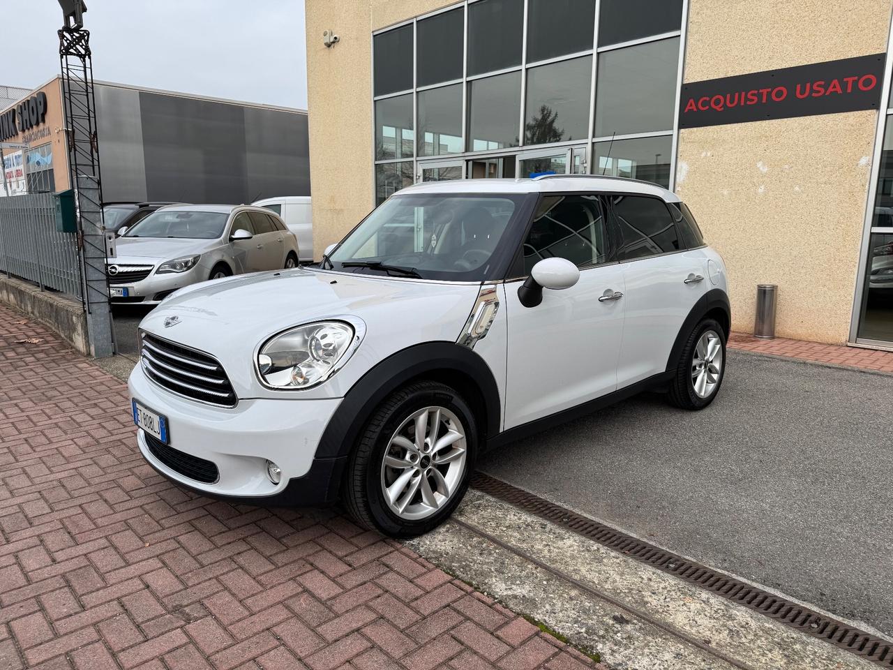 Mini Cooper D Countryman 1.6 Diesel. Ok Neopatentati