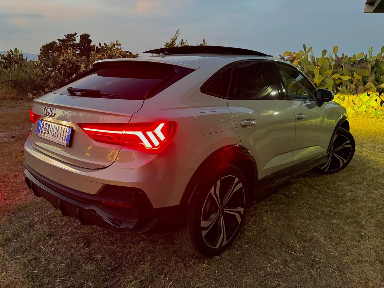 Audi Q3 35 TDI S tronic line edition