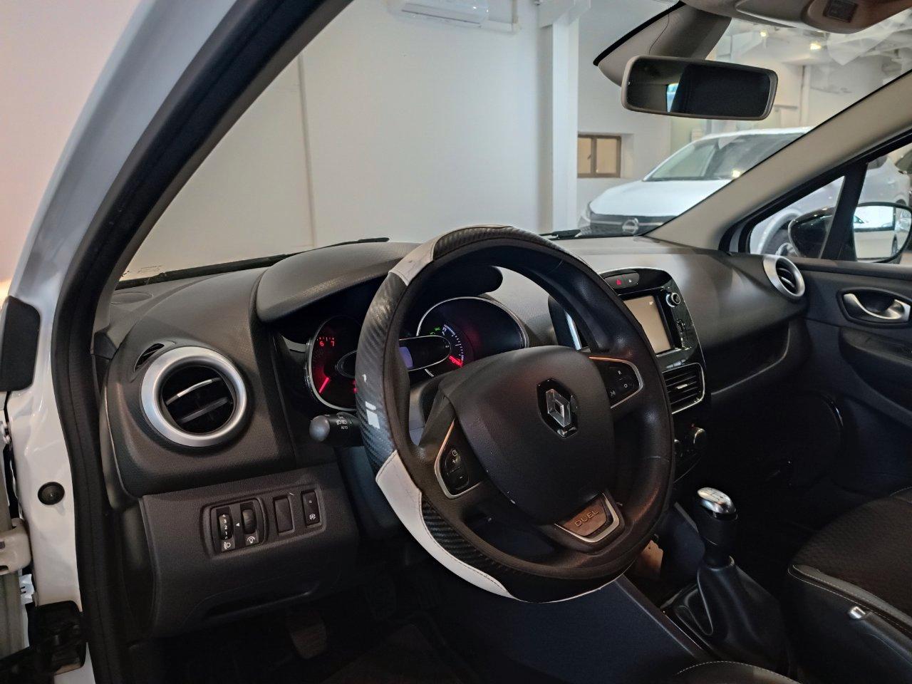 Renault Clio Sporter 0.9 tce energy Duel 90cv