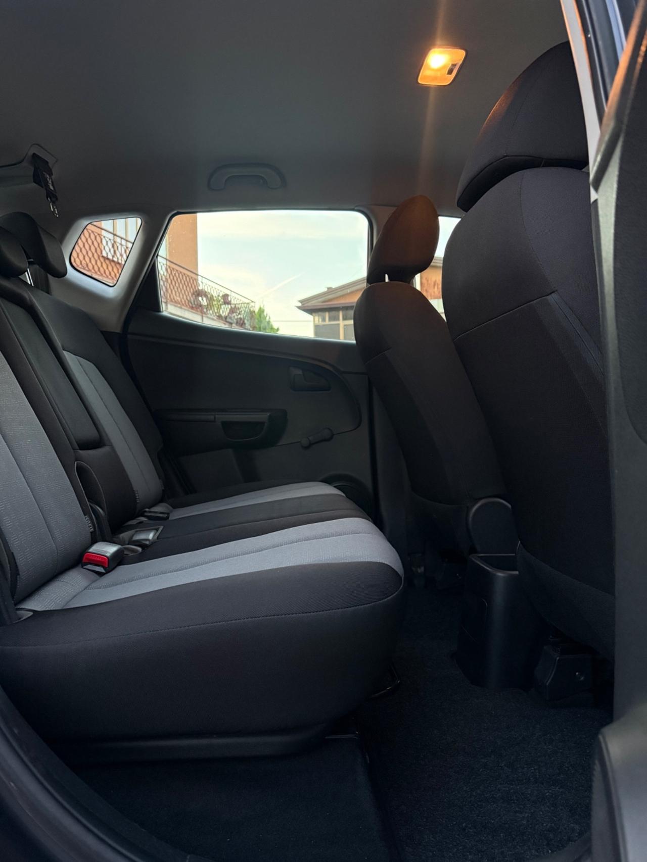 Kia Venga 1.4 CRDi 90CV Cool