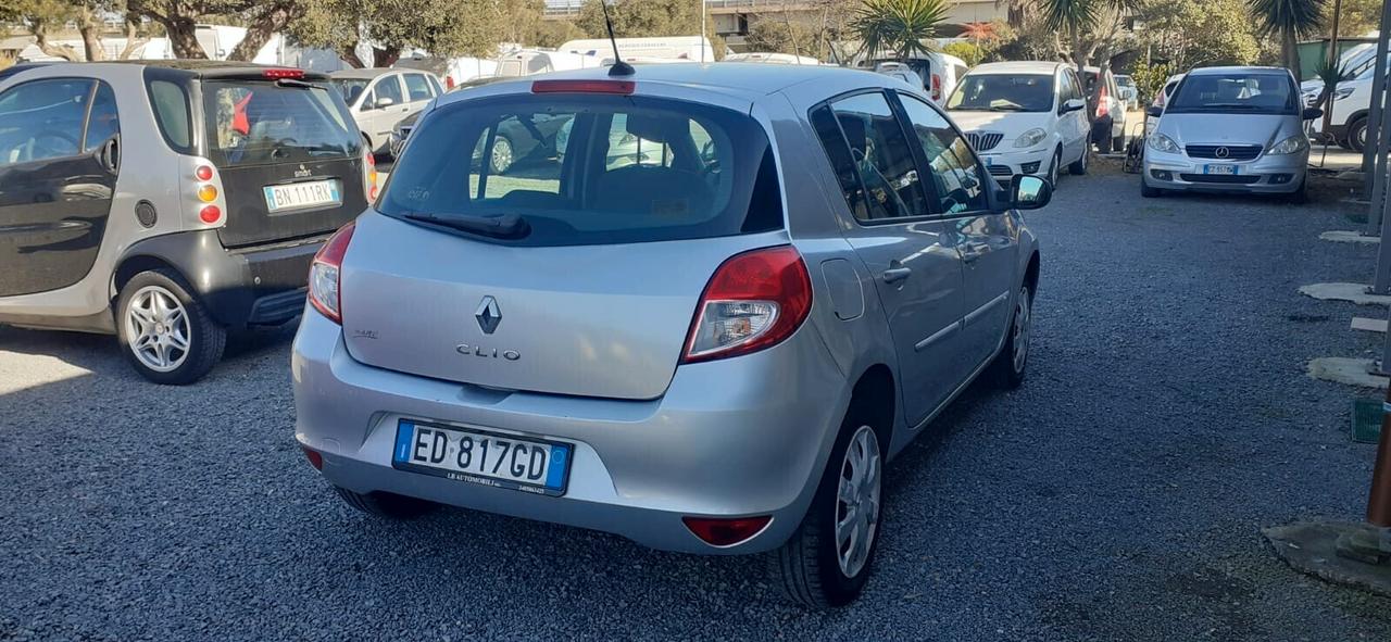 Renault Clio 2010 - 1.2 benzina Lb automobili