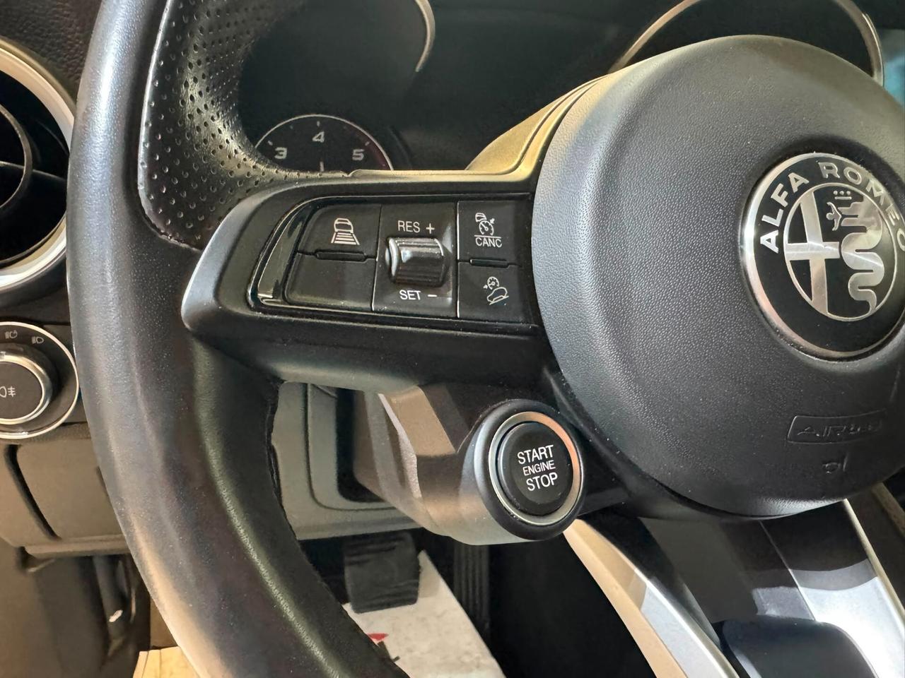 Alfa Romeo Stelvio 2.2 Turbodiesel 190 CV AT8 RWD Business