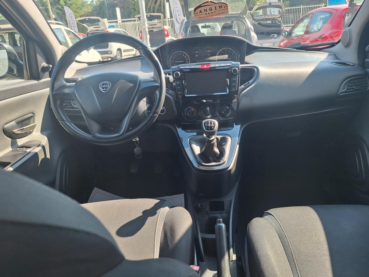 Lancia Ypsilon 1.2 69 CV 5 porte GPL Ecochic Platinum